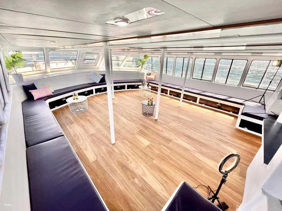 Chapman Tours|2027 New Years Eve Sydney Fireworks Cruise