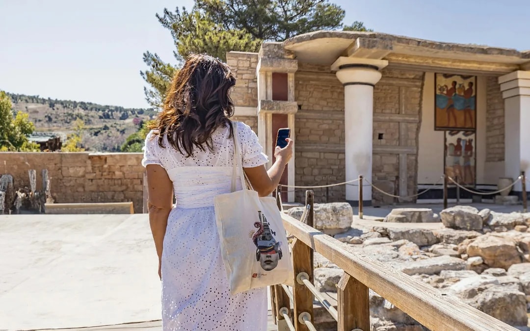 Knossos Palace Archaeological Site E-Ticket with Audio Tour Image 3