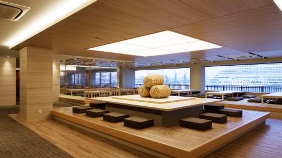 Kobe Minato Onsen Ren