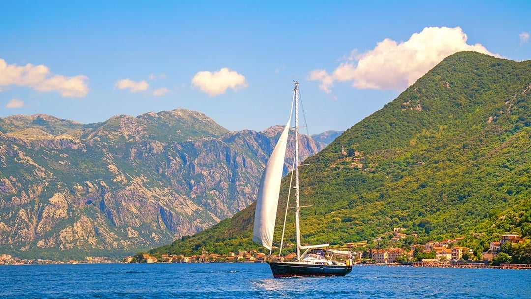 From Kotor/Budva/Tivat: Full Day Catamaran Cruise with Blue Cave Visit
