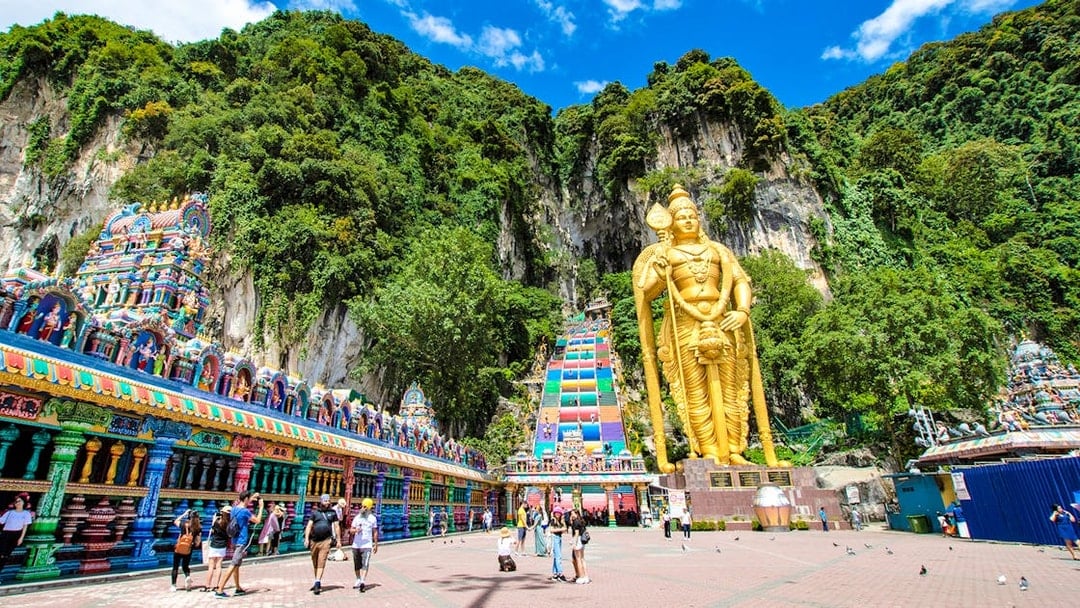 From Kuala Lumpur: Half-Day Tour to Batu Caves with Transfers