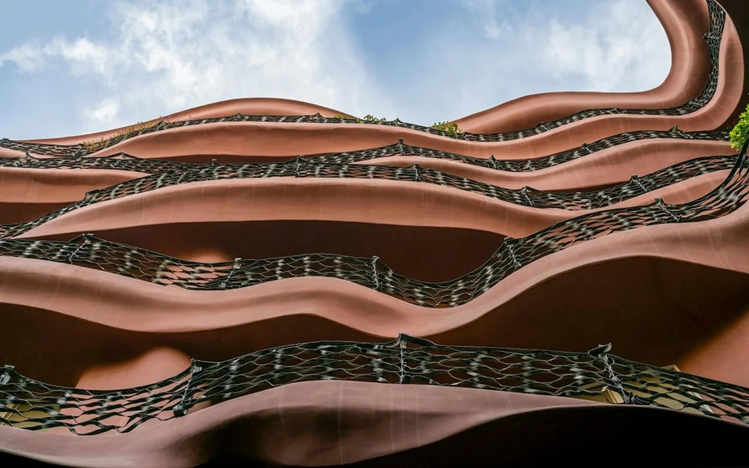 La Pedrera-Casa Milà Guided Sunrise Tour Image 11