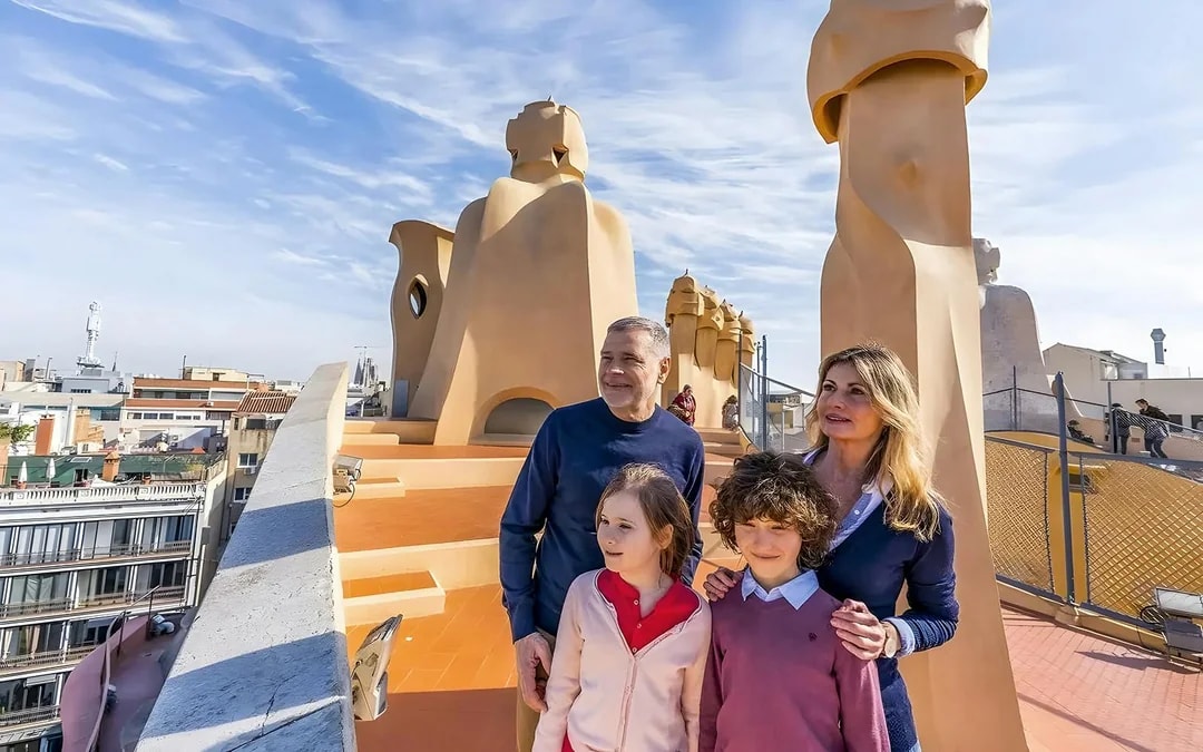 La Pedrera-Casa Milà Skip-the-Line English Guided Tour Image 1