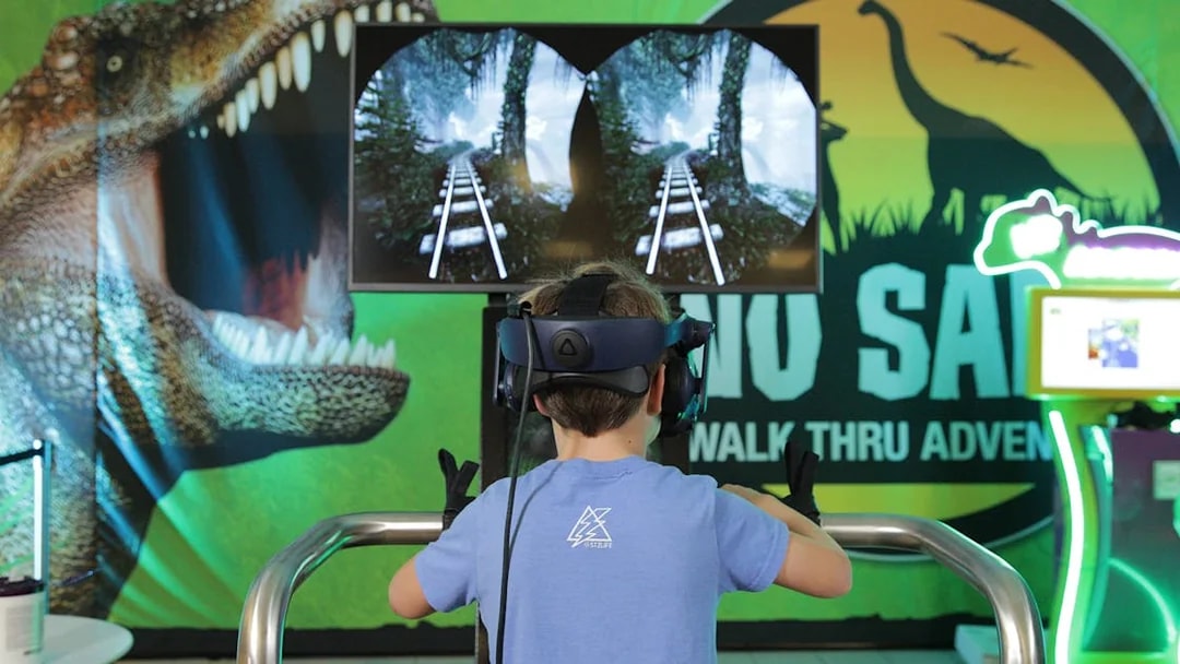 Virtual reality dinosaur adventure at Las Vegas attraction, Go City Explorer pass.