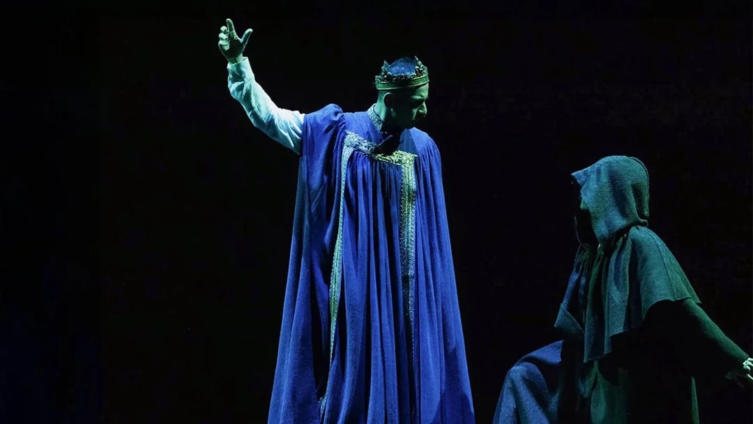 Performers in medieval costumes during Legends of Istanbul show.