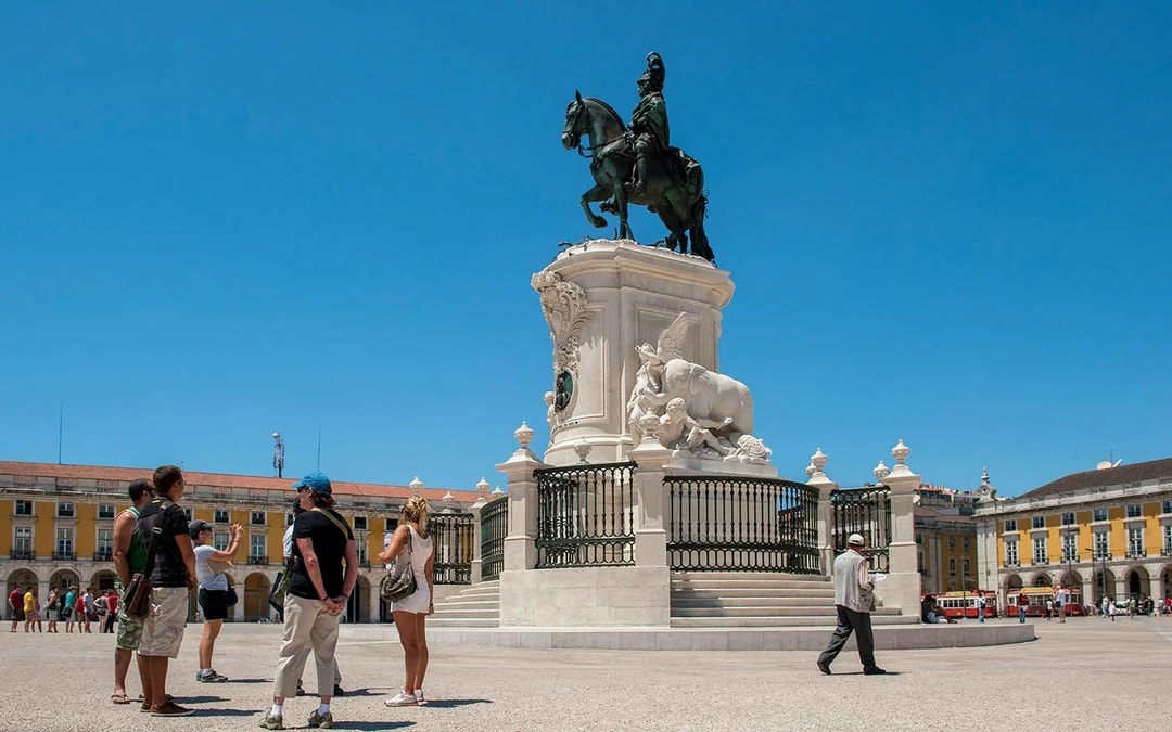 Lisbon & Belém Small Group Half-Day Tour Image 8