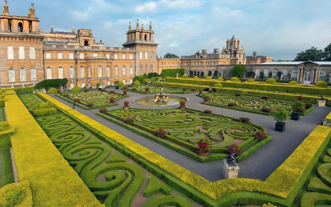 Guided Tour of the Cotswolds and Blenheim Palace Image 8