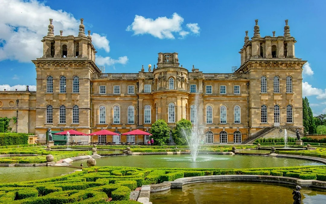 Guided Tour of the Cotswolds and Blenheim Palace Image 1