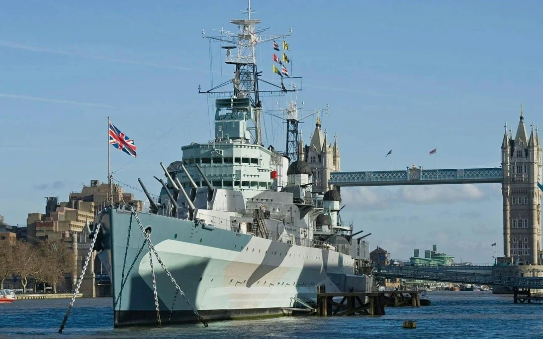London: HMS Belfast Ticket & South Bank Highlights Audio Tour Image 1