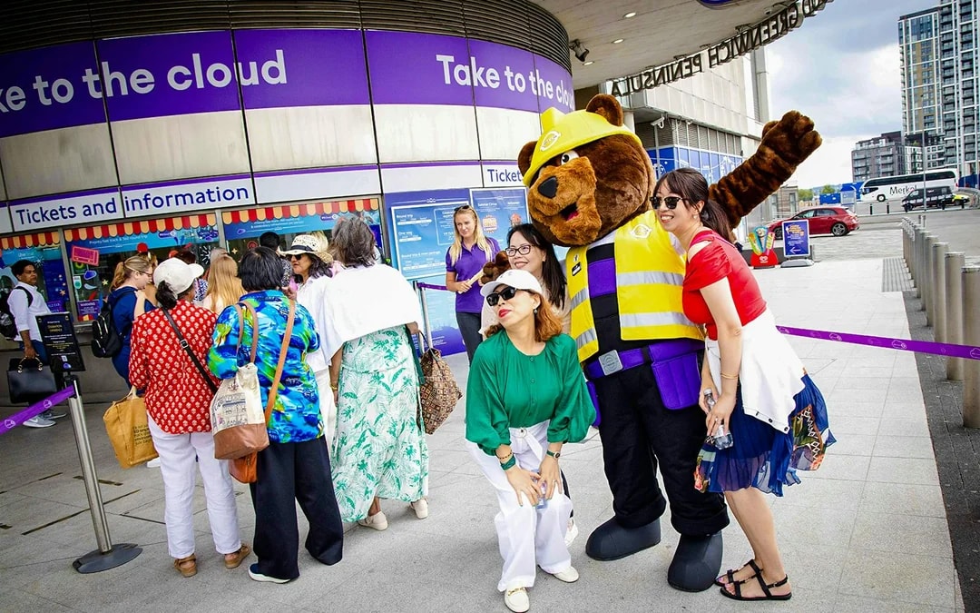London IFS Cloud Cable Car Tickets Image 9