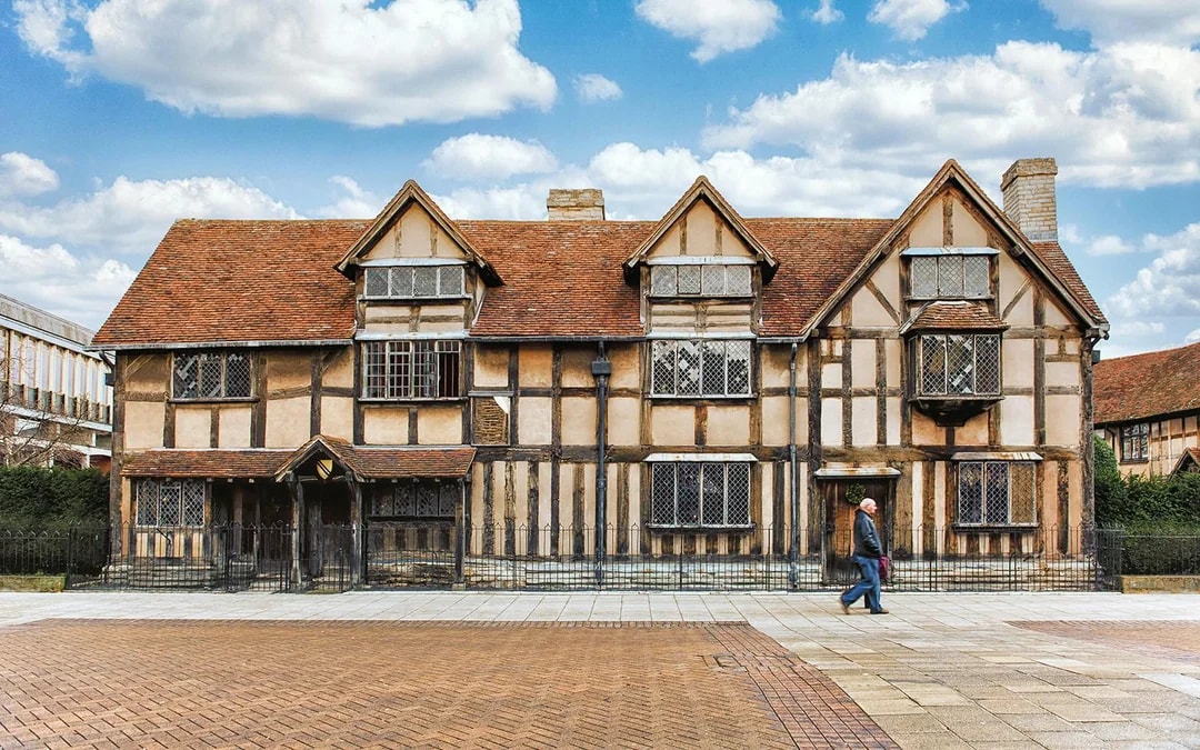 Guided Tour of the Cotswolds, Warwick, Oxford & Stratford-upon-Avon Image 4