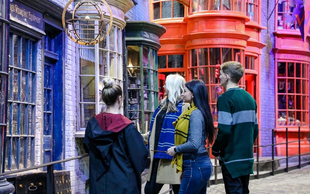 From London: Harry Potter™ Warner Bros. Studio Small-Group Guided Tour with Train Transfers from Euston Station Image 7