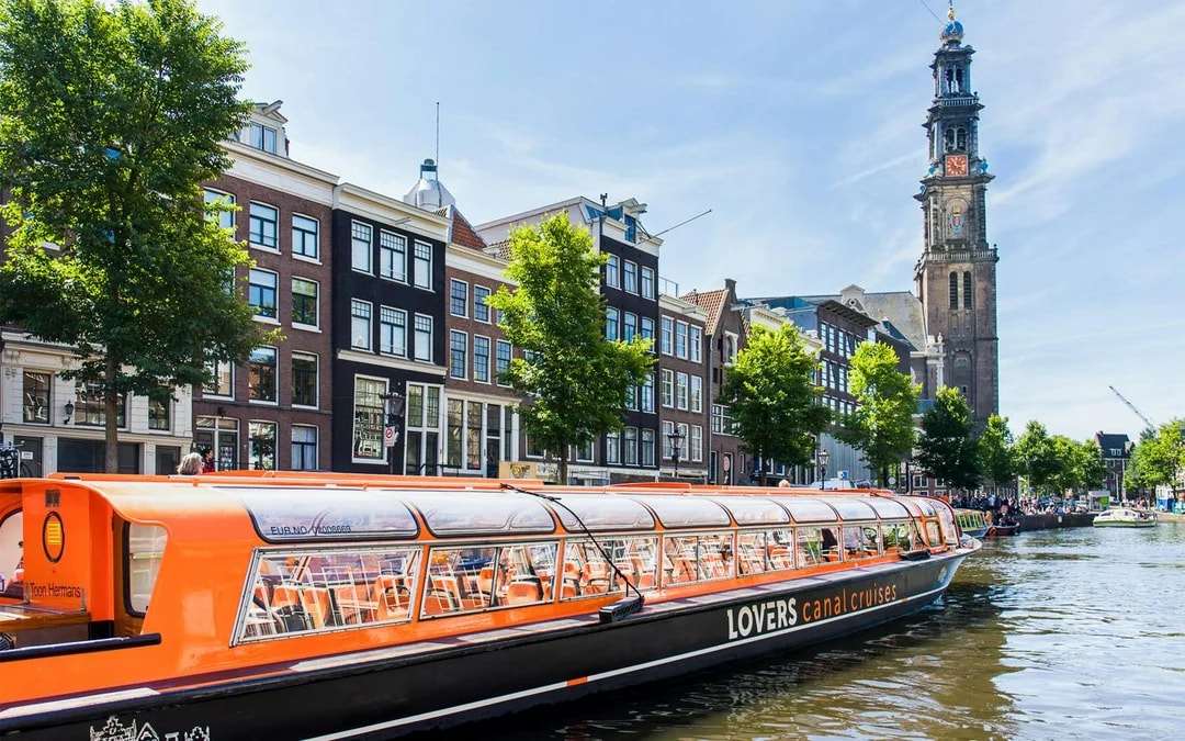 Amsterdam: 1-Hour Sightseeing Canal Cruise on Electric Boat Image 6
