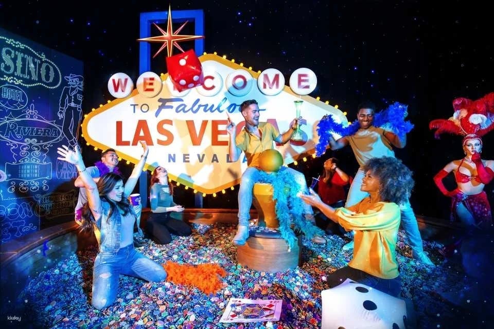 Madame Tussauds Las Vegas Ticket with Option of Hard Rock Café Meal & Marvel 4D