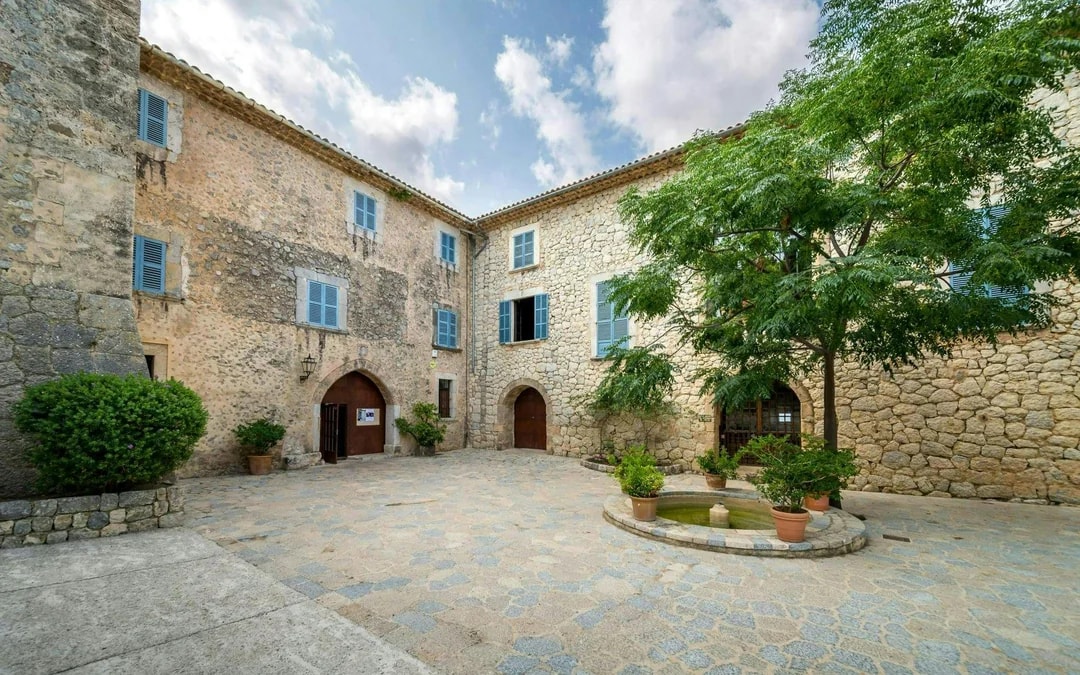 Majorca Tour with Fornalutx, Son Marroig and Wine-Tasting Image 6