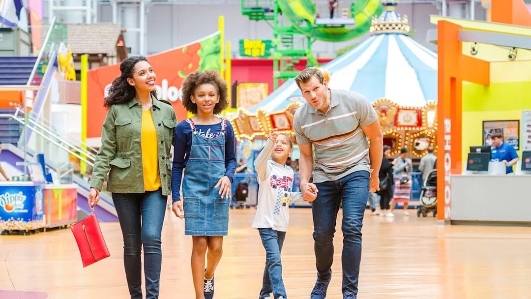 Mall of America: Nickelodeon Universe Unlimited Ride Wristband, Minneapolis