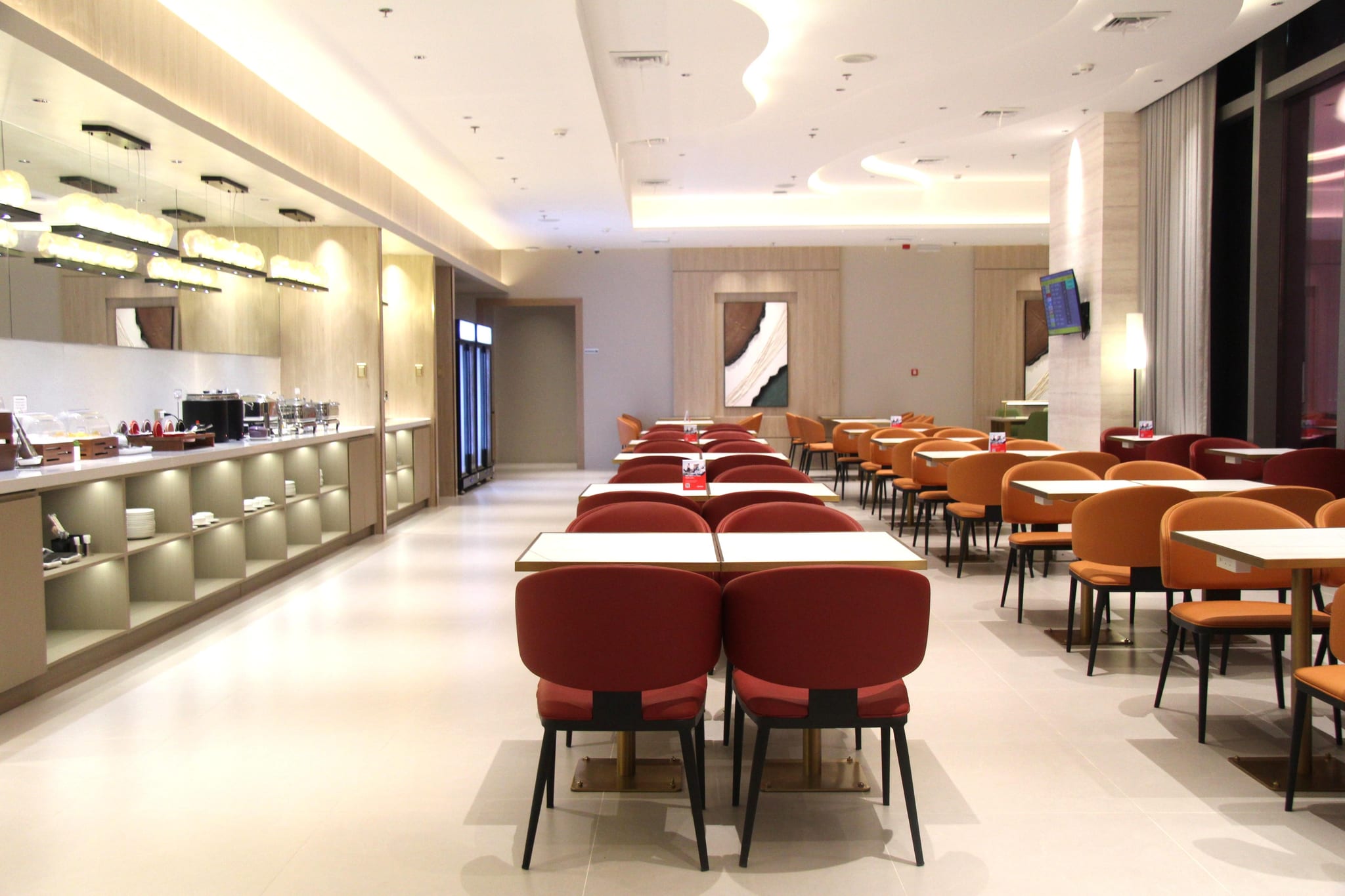 Marhaba Lounge Clark International Airport
