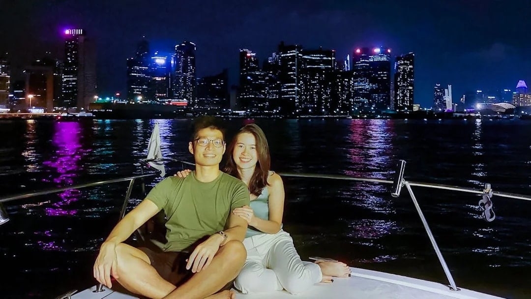 Marina Bay Sands Yacht Cruise with Wings of Time