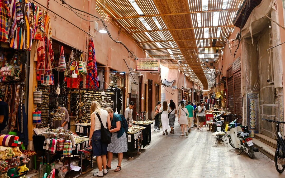 Marrakech: Bahia Palace, Madrasa Ben Youssef, Souks & Medina Guided Tour Image 5