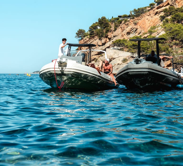 Marseille : bateau au Frioul, Château d’If et baignade experience image 3
