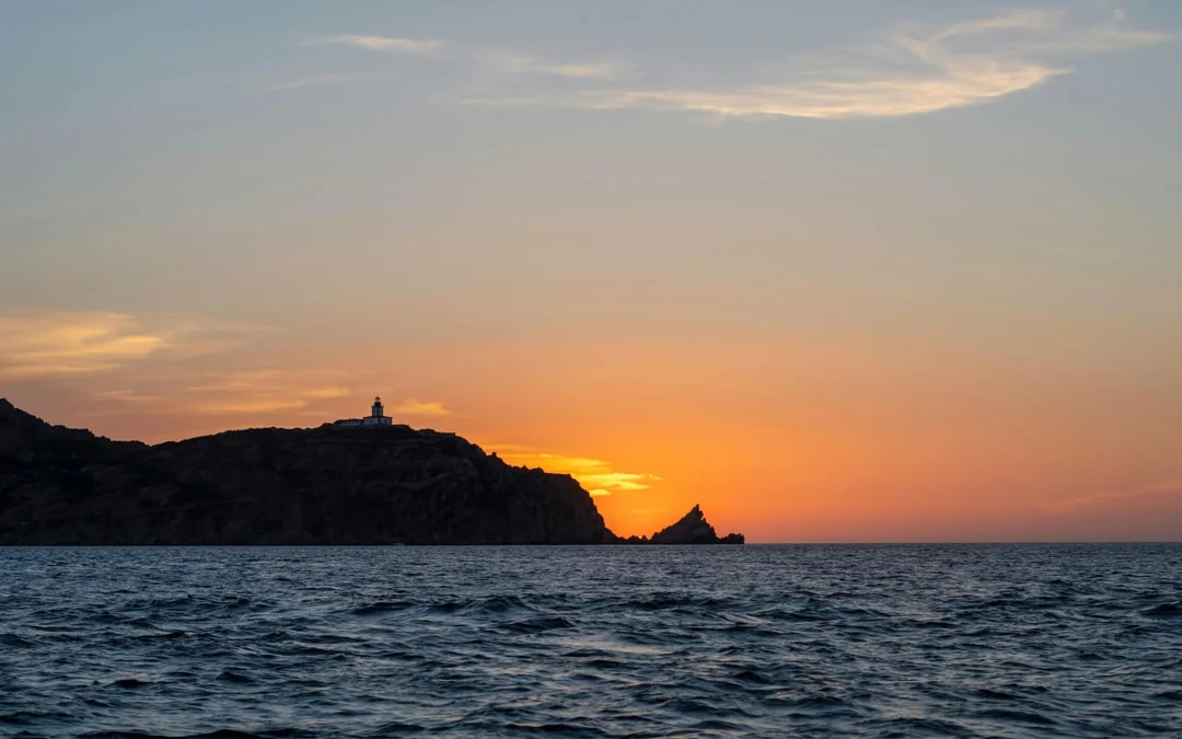 Marseille Sunset Dinner Cruise Image 6