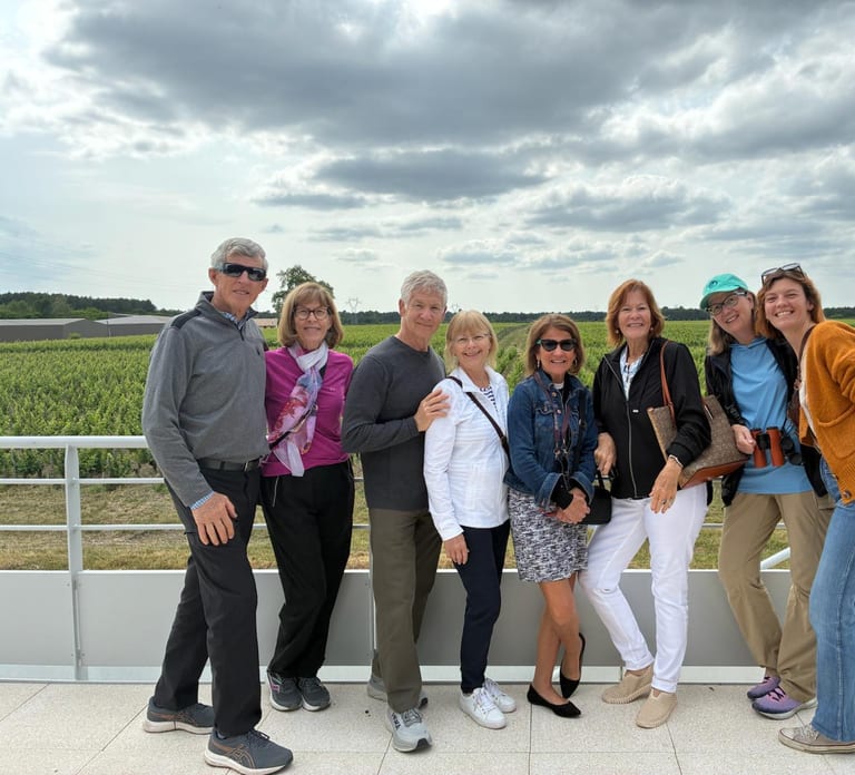 From Bordeaux: Medoc 2 Chateaux Tour, Wine & Gourmet Platter