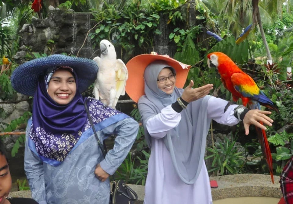 Melaka A'Famosa Water Theme Park & Safari Wonderland Ticket | Malaysia