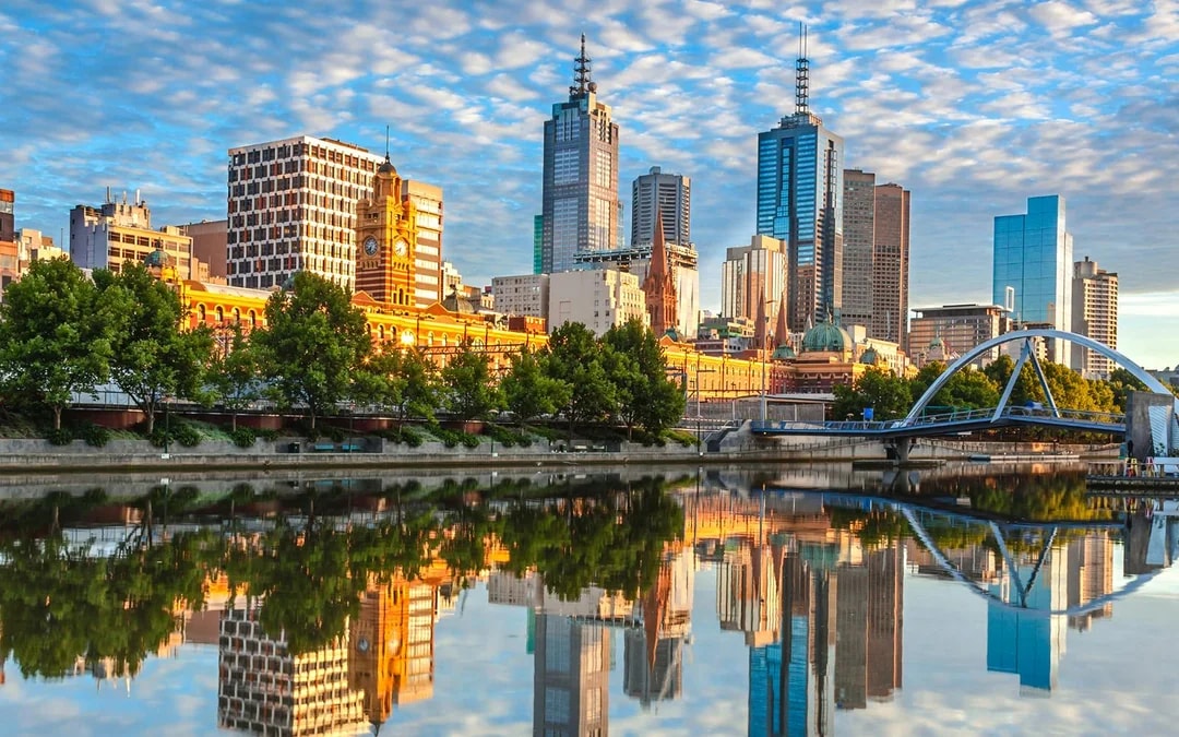 1-Hour Yarra River Sightseeing Cruise Image 11