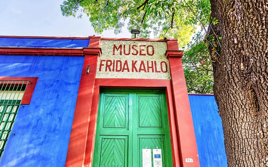 Frida Kahlo Museum Guided Tour Image 7