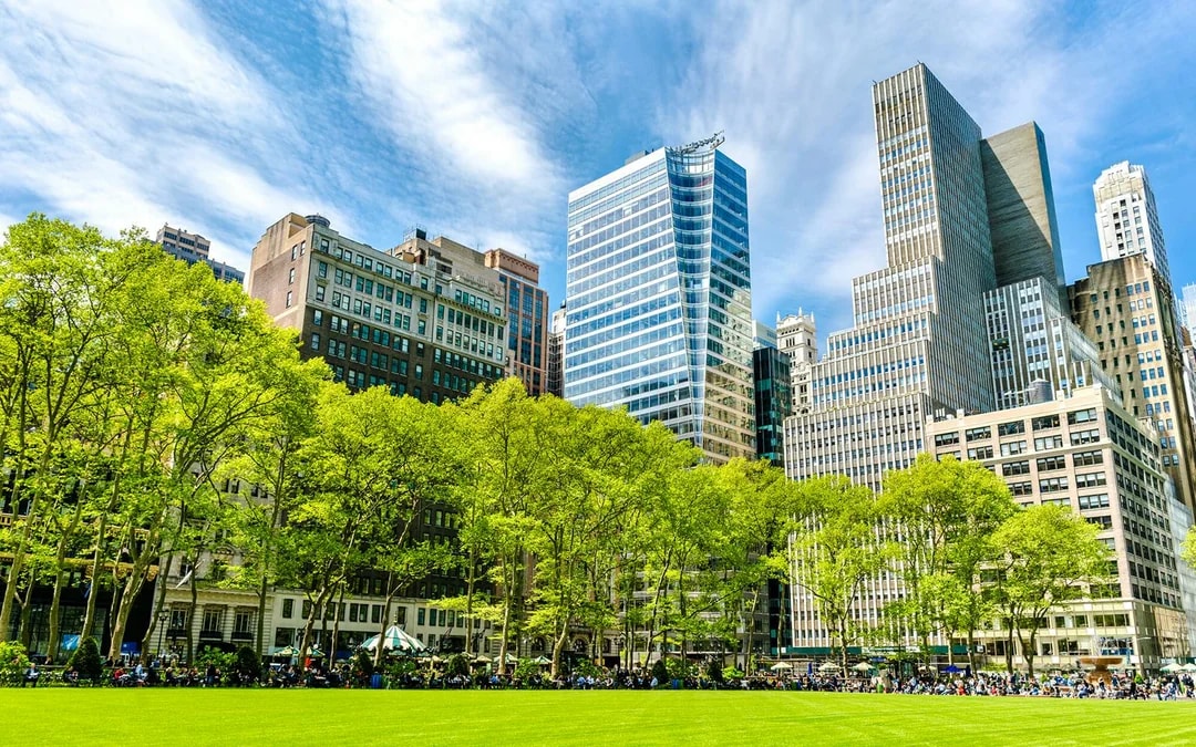 Midtown Manhattan Walking Tour + SUMMIT One Vanderbilt Ticket Image 9