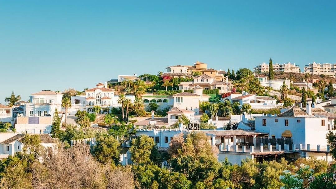Mijas, Marbella & Puerto Banús Guided Tour from Málaga, Malaga