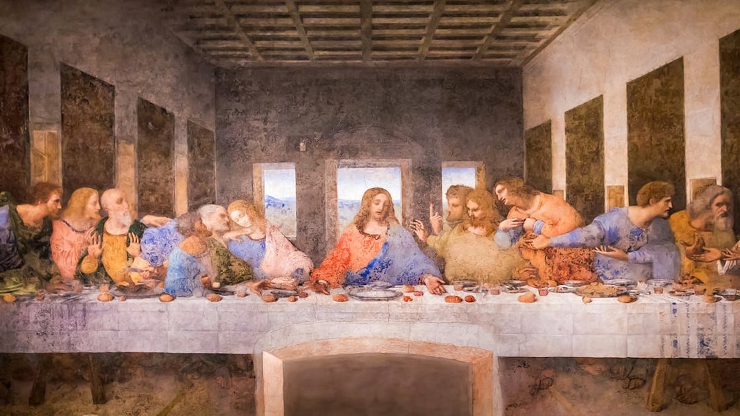 Last Supper painting by Leonardo da Vinci in Milan, depicting Jesus and disciples.