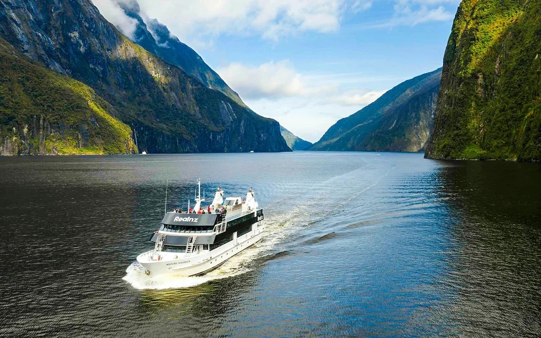 Milford Sound Cruise with Multiple Viewing Decks by RealNZ Image 6