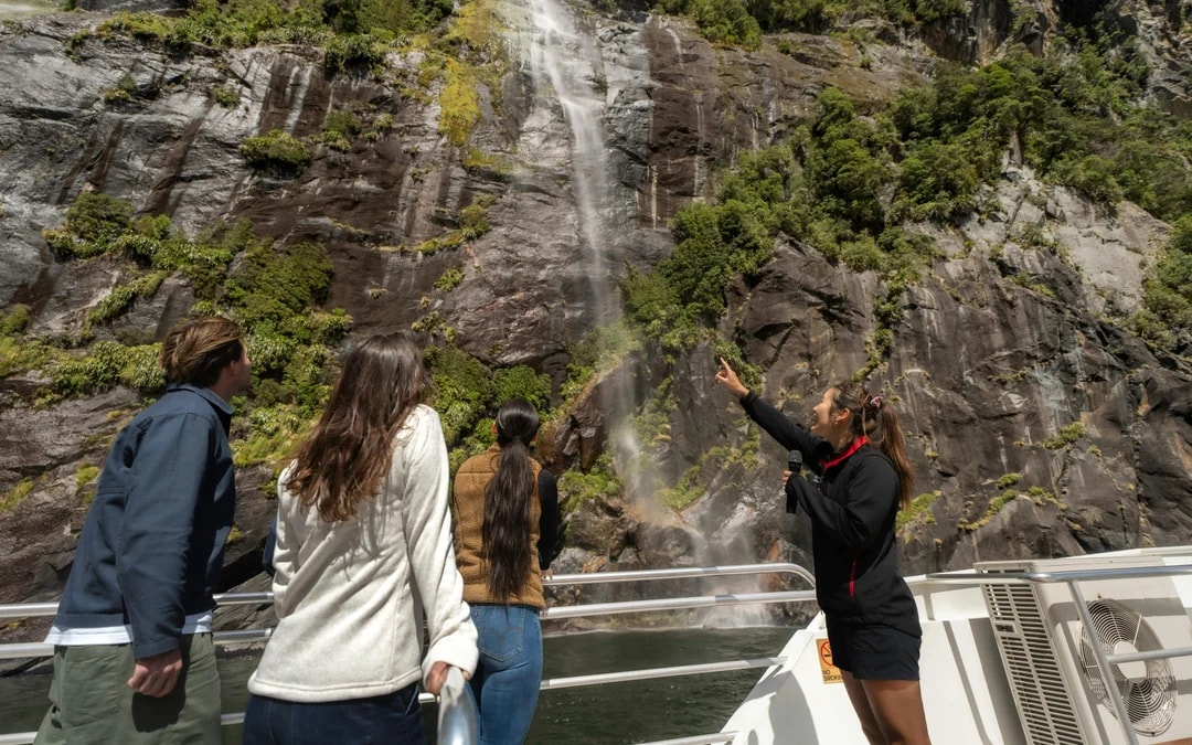 Milford Sound Extended Scenic Cruise by Southern Discoveries Image 7