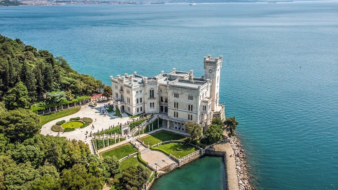 Miramare Castle Entry Tickets with Audio Guide