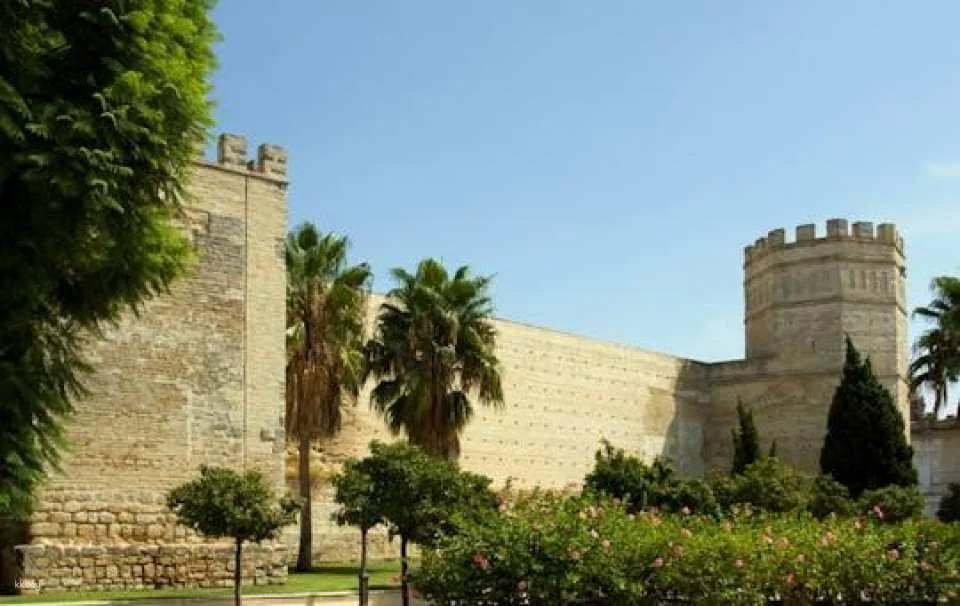 Monumental Jerez walking tour with Mudejar Alcazar and Cathedral tickets
