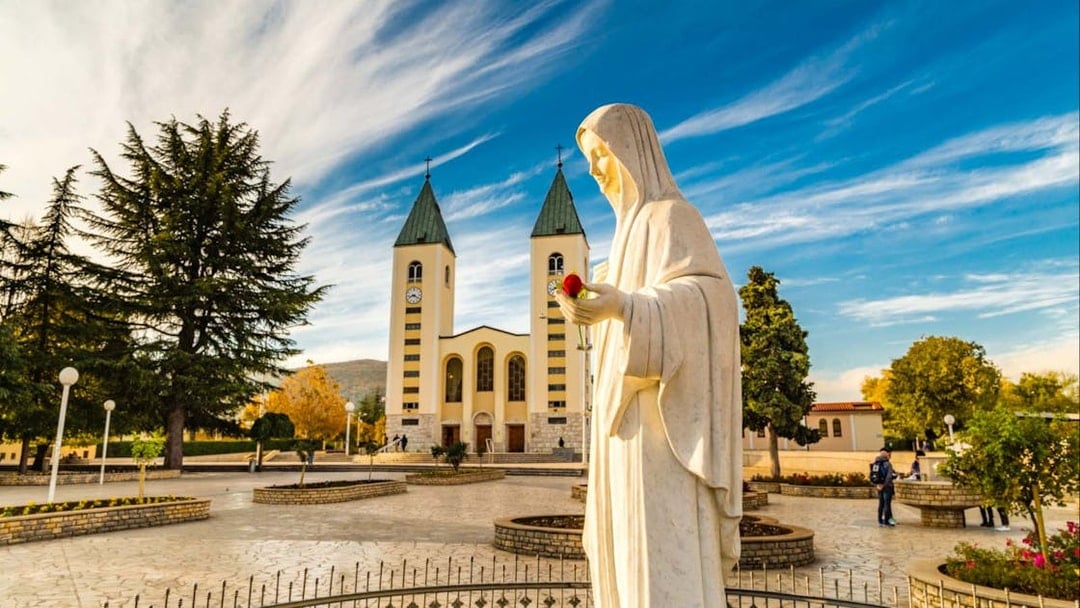 Statue of Virgin Mary in front of St. James Church, Medjugorje, Bosnia and Herzegovina.