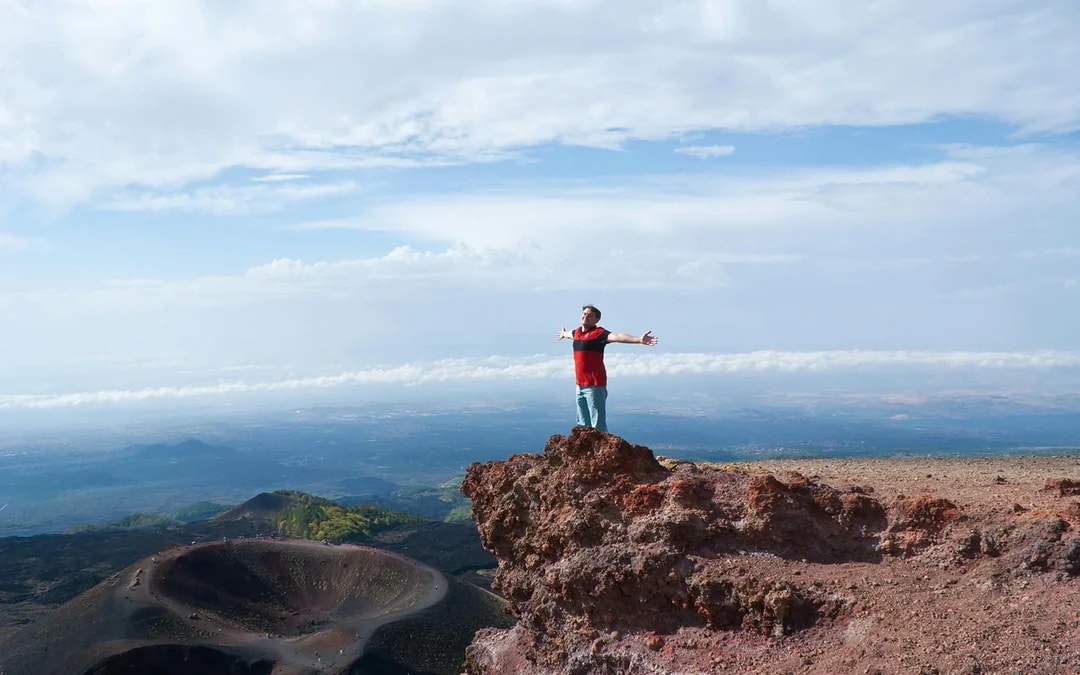 Mount Etna Guided Tour with Wine and Olive Oil Tasting Image 4