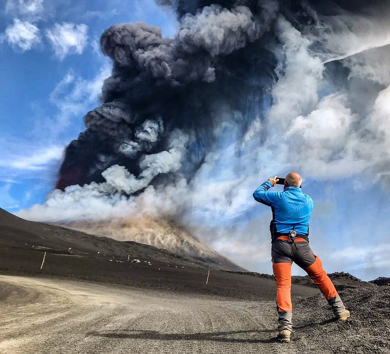 Mount Etna: Trek to 3000m with cable car and 4x4