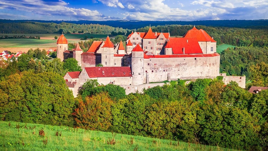 Guided Tour of Romantic Road: Rothenburg & Harburg with Transfers from Munich