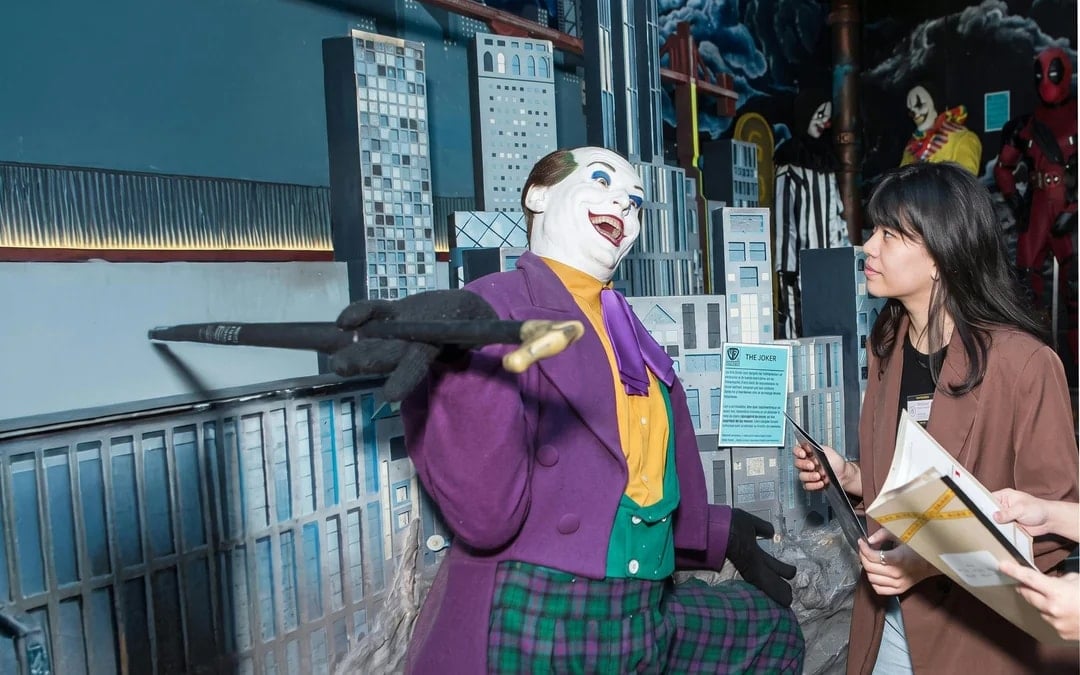 Murder Mystery at National Wax Museum Plus