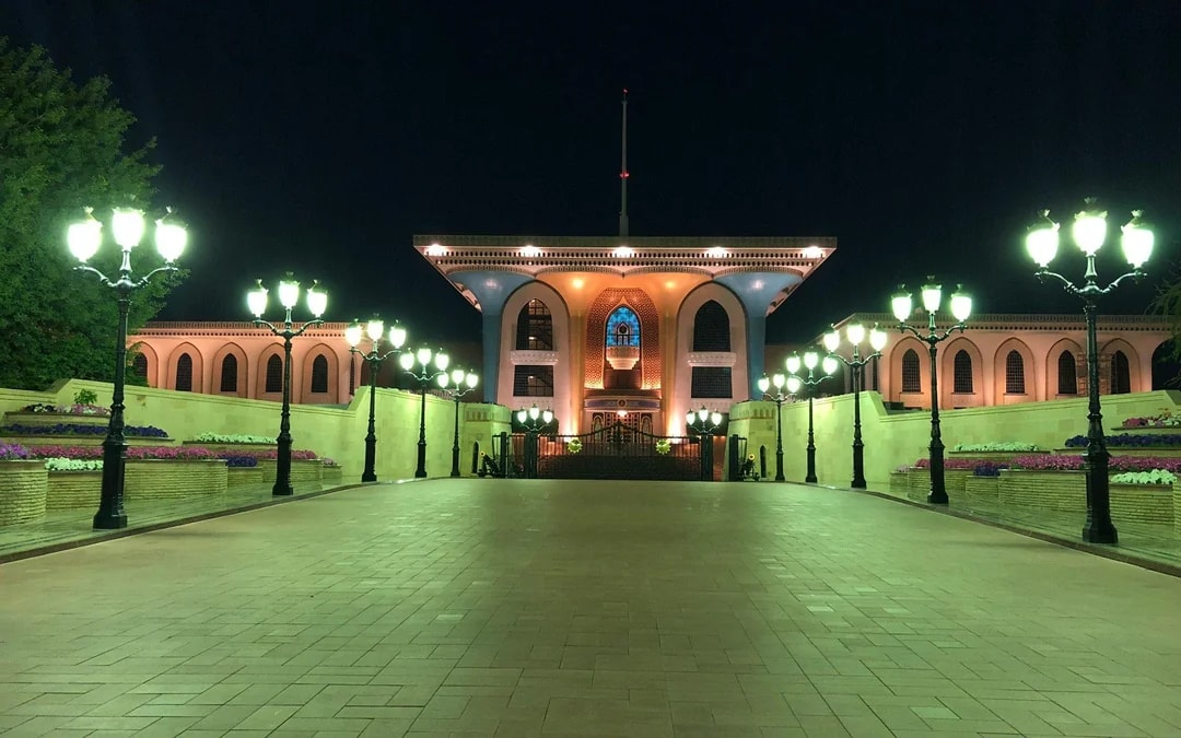 Muscat: Evening Guided City Highlights Tour by Van Image 3