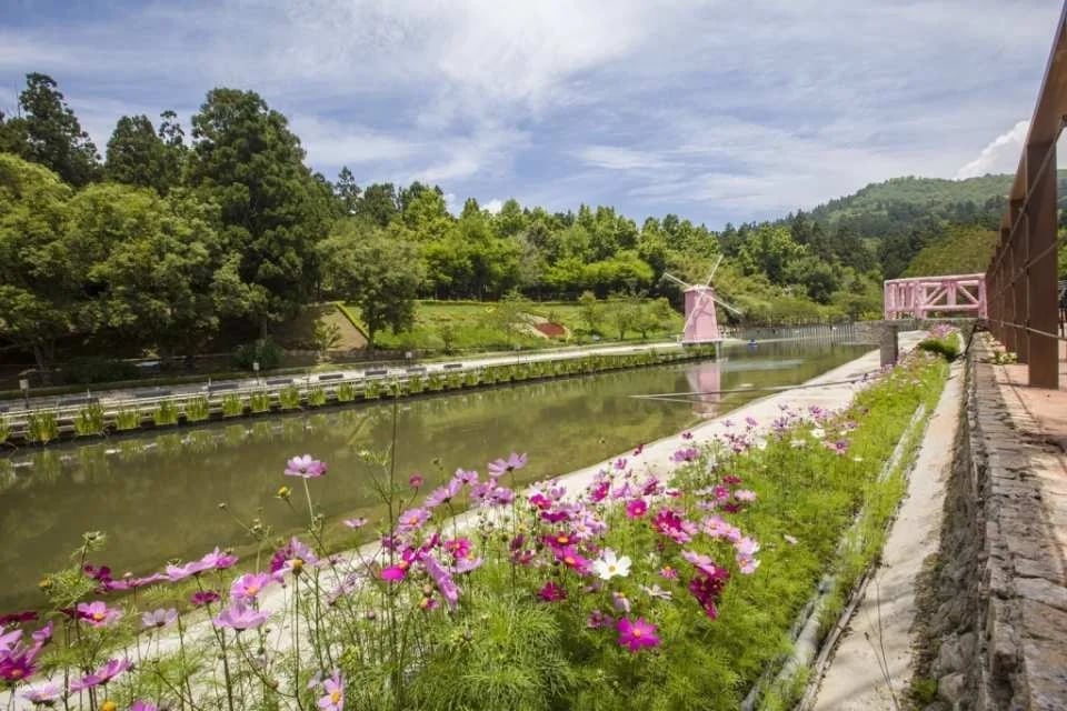 Nantou Cingjing Little Swiss Garden Ticket