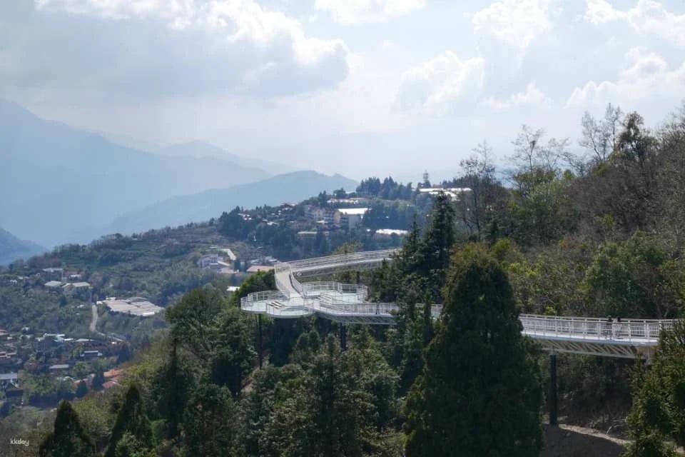 Nantou Cingjing Scenic Trail Ticket