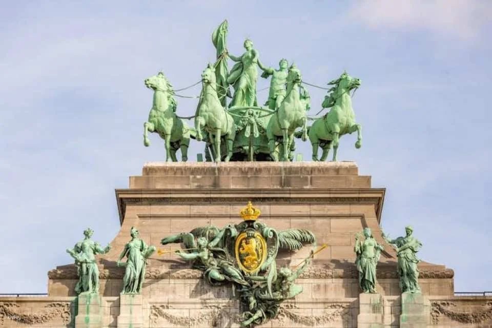 Navigate Brussels's most Insta-perfect spots with a local