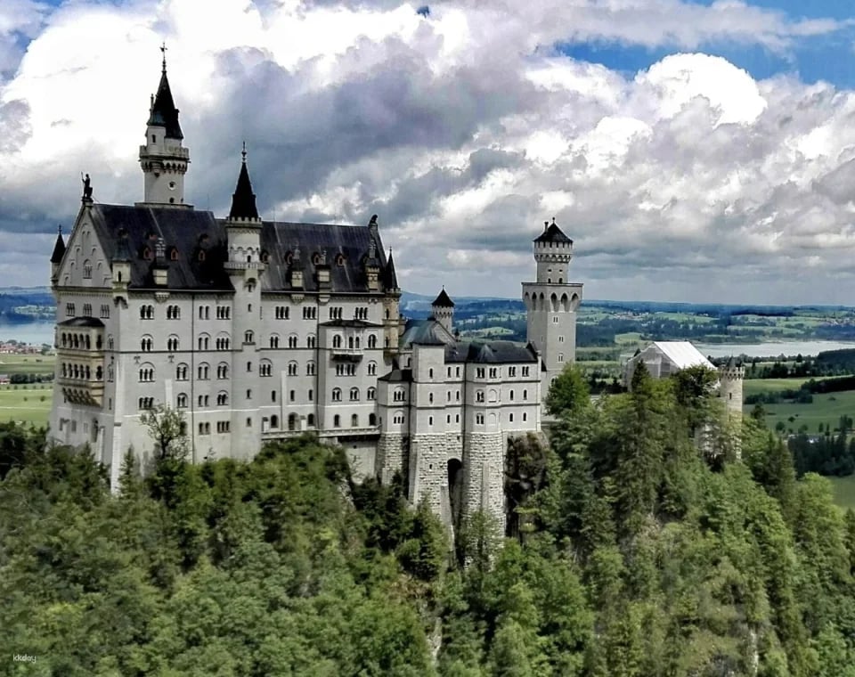 Neuschwanstein Castle: Skip The Line Ticket + Guided Tour