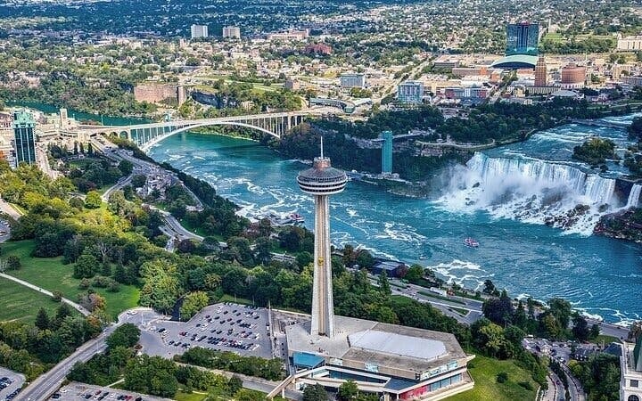 Niagara Falls Small-Group Guided Tour with Hotel Pickup, Maple Syrup Tasting, and Customizable Attractions Image 6