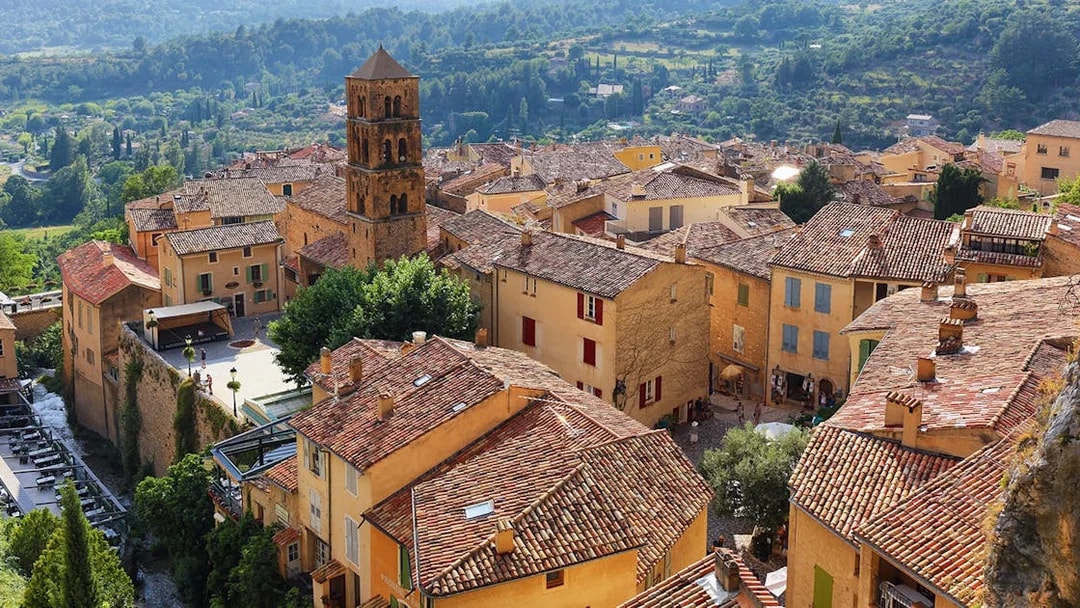 Hilltop village with terracotta roofs near Gorges du Verdon, France, on sightseeing tour.