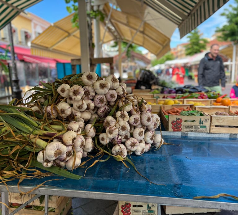 Nice: Old Town & Local Markets Food Tour with 9+ Tastings
