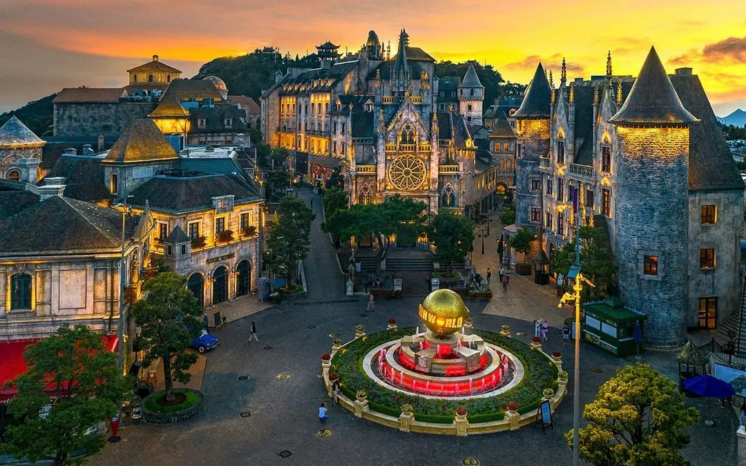 Night Ticket to Sun World Ba Na Hills + Transfers & Dinner Image 2